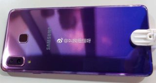 Samsung Galaxy A9 Star สีใหม่ไล่เฉดสุดงาม! คล้ายสีม่วง Twilight ของ Huawei P20 Pro เตรียมเปิดตัวที่จีนเร็วๆ นี้
