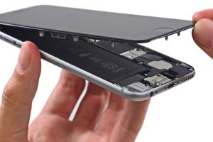 Apple ประกาศราคาเปลี่ยนแบตเตอรี่ iPhone ใหม่!! มีผลตั้งแต่ 1 ม.ค. 2019 เป็นต้นไป