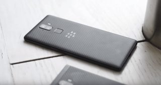 BlackBerry Evolve หน้าจอ FHD+ ขนาด 5.99 นิ้ว กล้องหลังคู่ 13MP เริ่มวางขายแล้วผ่าน Amazon ที่อินเดีย!!