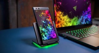 Razer Phone 2 เกมมิ่งโฟนสเปคทรงพลัง!! พร้อมขายในไทย 2 พฤศจิกายนนี้ พิเศษ 100 ท่านแรก รับของแถมสุดพรีเมียมมูลค่า 9,500 บาท ฟรี!
