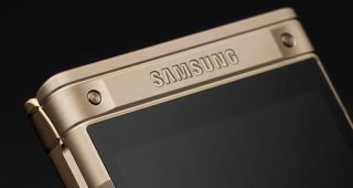 หลุดเพิ่มเติม!! Samsung W2019 ว่าที่สมาร์ทโฟนฝาพับ 2 จอรุ่นใหม่ ลุ้นอาจวางจำหน่ายในปี 2019