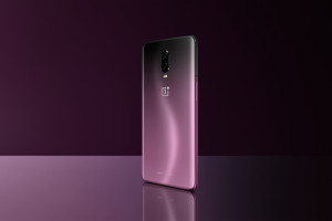 ส่งท้ายปีเก่าต้อนรับปีใหม่กับ OnePlus 6T สีสันใหม่ Thunder Purple พร้อมวางจำหน่ายแล้ววันนี้!