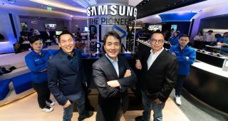 Samsung จัดเซอร์ไพร์สส่งท้ายปี เปิดตัว “ซัมซุง เอ็กซ์พีเรียนซ์ สโตร์ ลาร์จ” แฟลกชิปสโตร์แห่งแรกของไทย พร้อมให้บริการแล้ววันนี้ ณ ชั้น 4 ศูนย์การค้าเซ็นทรัลเวิร์ล
