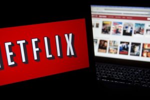 Netflix ประกาศขึ้นราคาครั้งใหญ่สุดในสหรัฐฯ สำหรับผู้ใช้บริการสตรีมมิ่งใหม่ ส่วนผู้ใช้เก่าเตรียมขึ้นราคาในอีก 90 วัน