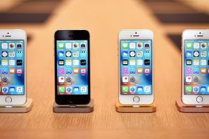 iPhone SE ถูกวางขายอีกครั้งในสหรัฐฯ พร้อมปรับราคาถูกลง เริ่มต้นเพียง 7,900 บาทเท่านั้น!