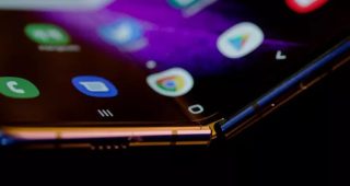 สื่อนอกเผย!! Samsung Galaxy Fold สมาร์ทโฟนหน้าจอพับได้ อาจวางจำหน่ายช่วงเดือนกรกฎาคมนี้