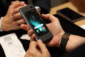 กลุ่มแรกในไทย! Samsung ส่งมอบ ‘Galaxy Fold’ ให้ลูกค้าได้สัมผัสแล้ว พร้อมประกาศเปิดจองรอบที่สอง 21 - 25 ตุลาคมนี้