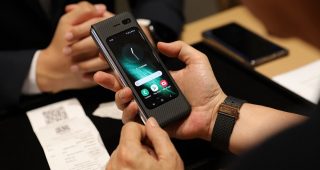 กลุ่มแรกในไทย! Samsung ส่งมอบ ‘Galaxy Fold’ ให้ลูกค้าได้สัมผัสแล้ว พร้อมประกาศเปิดจองรอบที่สอง 21 - 25 ตุลาคมนี้
