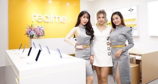 ตอกย้ำความแข็งแกร่ง!! realme เปิด Brand Shop แล้ววันนี้ จ่อเพิ่มอีก 50 สาขาก่อนสิ้นปี 2562