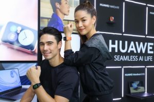 ลิเดีย - แมทธิว แชร์ 3 เคล็ดลับในการเลือกซื้อและใช้สมาร์ทวอทช์ให้เวิร์ค พร้อมเผยแก็ดเจ็ตคู่ใจใหม่ล่าสุดที่สายแอคทีฟพลาดไม่ได้ Huawei Watch Fit